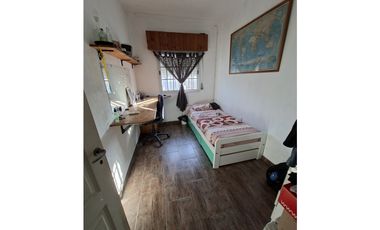 CASA HUEMUL ESQUINA ALBARRACIN