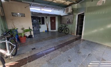 CASA HUEMUL ESQUINA ALBARRACIN