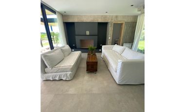 CASA EN ALQUILER EN COSTA ESMERALDA - SENDEROS IV 508