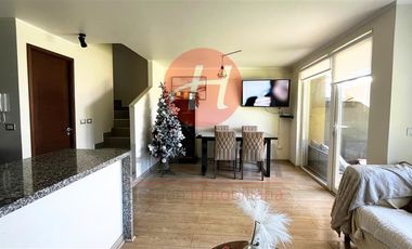 Casa en Venta en Condominio Versalles