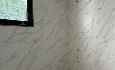 Casa a estrenar en lote propio c/ cochera en Costa del Este