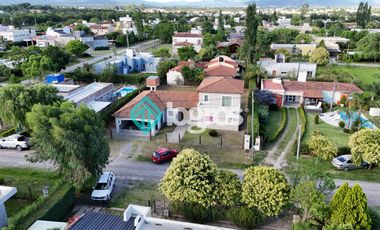 CASA EN VENTA - APTA CRÉDITO - BARRIO PRIVADO LOS OLMOS - SALTA