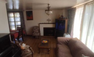 Casa en venta  en MACUL