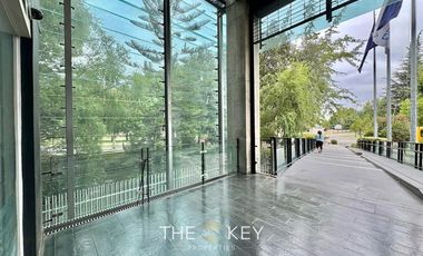 Local Comercial en Arriendo en Av. Sta. Clara - Del Valle