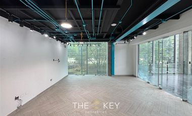 Local Comercial en Arriendo en Av. Sta. Clara - Del Valle