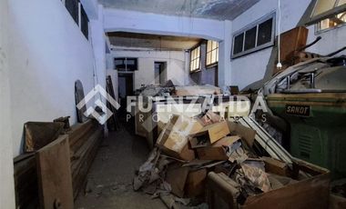 Local Comercial en Venta en Avda. Recoleta