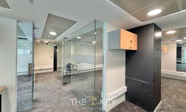 Oficina en Arriendo en Av. Sta. Clara - Del Valle