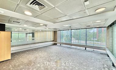 Oficina en Arriendo en Av. Sta. Clara - Del Valle