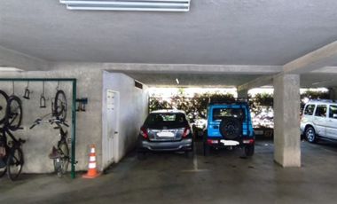 Estacionamiento en Venta en Metro Manuel Montt