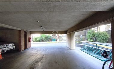 Estacionamiento en Venta en Metro Manuel Montt