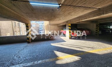 Estacionamiento en Venta en Miraflores / Merced