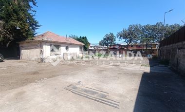 Sitio en Venta en Federico Errazuriz con san Francisco