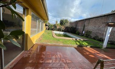 Casa en Venta en CALLE YUNGAY