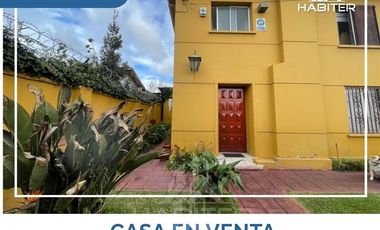 Casa en Venta en CALLE YUNGAY