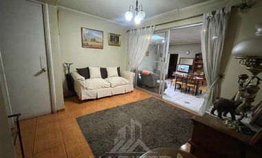 Casa en Venta en CALLE YUNGAY