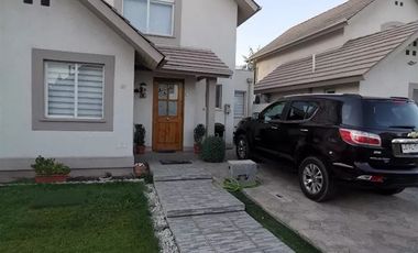 Casa en Venta en Berrios Quintanilla con Javier Krugger