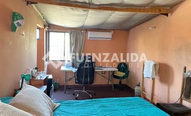 Casa en Venta en Lo Ovalle/San Petersburgo