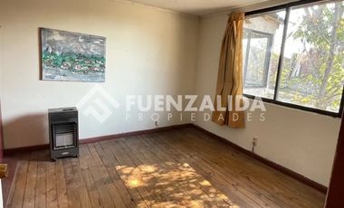 Casa en Venta en Lo Ovalle/San Petersburgo