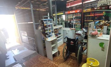 Casa en Venta en Casa con local comercial en venta en Ampliación Prat