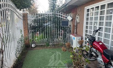 Casa en Venta en AVENIDA LAS TORRES