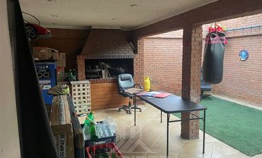 Casa en Venta en AVENIDA LAS TORRES