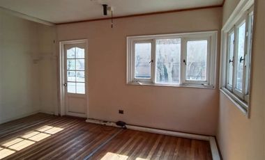 Casa en Arriendo en Casa con giro comercial en sector poniente de Viña