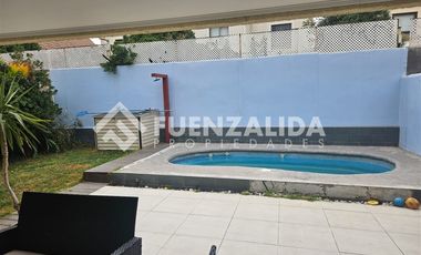 Casa en Venta en Condominio Amapola