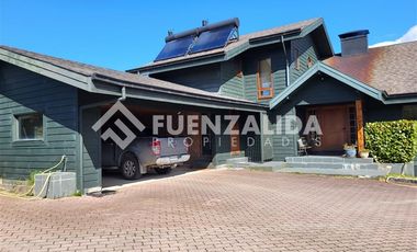 Casa en Venta en Avenida rio Taylor km 1,8