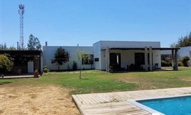 Casa en Venta en Condominio fundo la obra lote 36