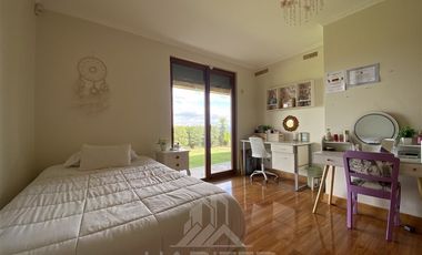 Casa en Venta en Cerro Cristal, Curicó