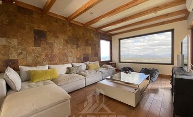 Casa en Venta en Cerro Cristal, Curicó