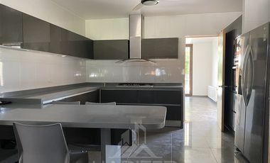 Casa en Venta en El Yugo Llavería