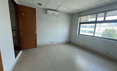 Oficina en Arriendo en providencia cercano a Tobalaba y Los Leones