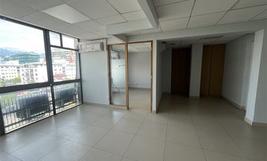 Oficina en Arriendo en providencia cercano a Tobalaba y Los Leones