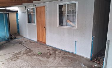 Casa en Venta en Avenida Poniente Molina