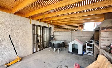 Casa en Arriendo en Bombero Hugo Olguin
