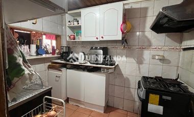 Casa en Venta en Blest Gana con Lynch