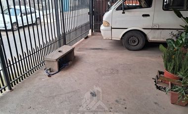 Casa en Venta en Villa Los Guindos