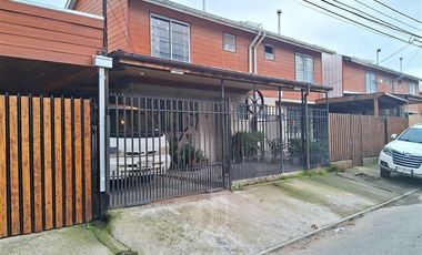 Casa en Venta en Villa Los Guindos