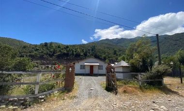 Casa en Venta en Camino de Romeral a los Queñes Ruta J-55