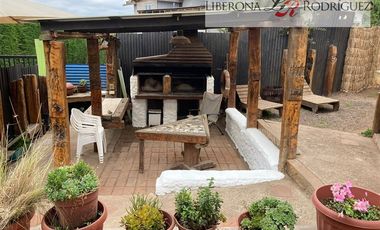 Casa en Arriendo en Cabaña independiente en Campomar 4