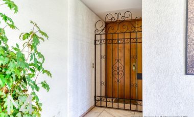 Departamento en Venta en Metro Tobalaba