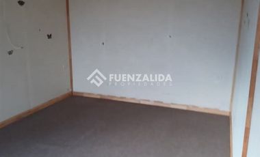 Casa en Arriendo en Estero yalle Calbuco