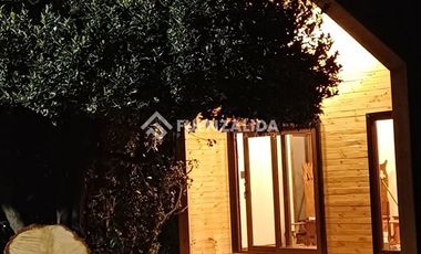 Casa en Arriendo en Una cuadra antes del Santa Isabel Colón Puerto Varas