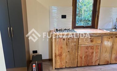 Casa en Arriendo en Una cuadra antes del Santa Isabel Colón Puerto Varas