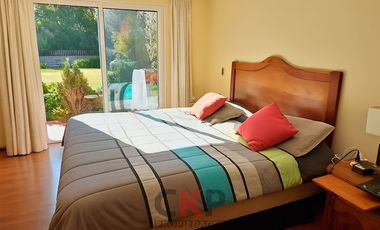 Casa en Venta en CONDOMINIO en Piedra Roja / Colegio San José de Chicureo
