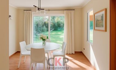Casa en Venta en CONDOMINIO en Piedra Roja / Colegio San José de Chicureo