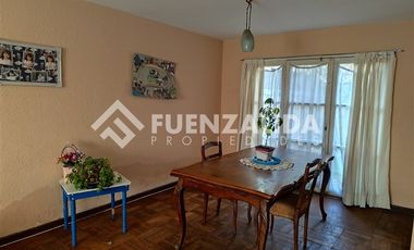 Casa en Venta en Schubert/ Villa Las Flores