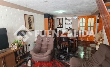 Casa en Venta en Villa Las Palmeras