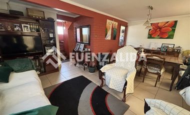 Casa en Venta en Divino Maestro / Colo Colo